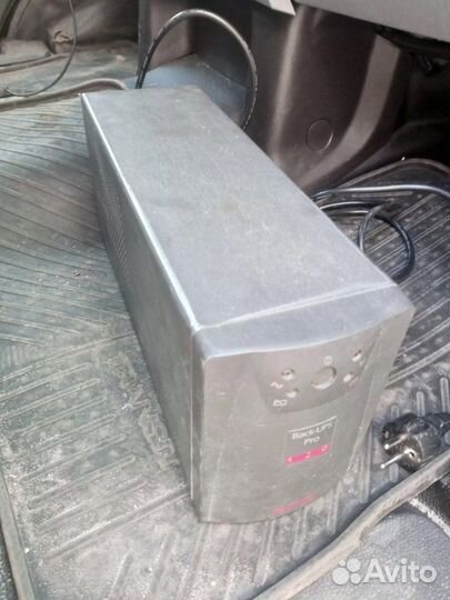 Источник бесперебойного питания