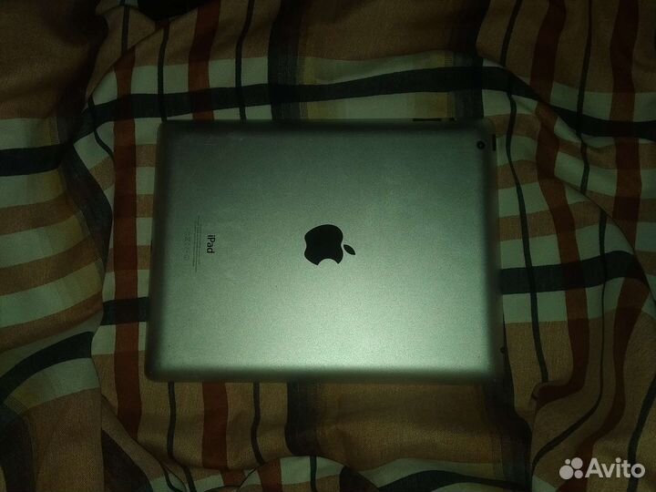 iPad(4 поколения)