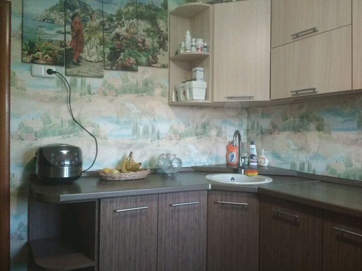 2-к. квартира, 52 м², 3/3 эт.