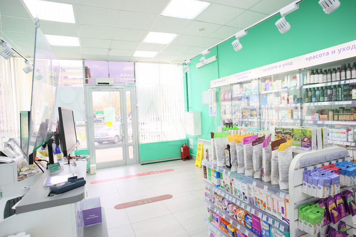 Торговое помещение, Здесь Аптека, 62.9 м²