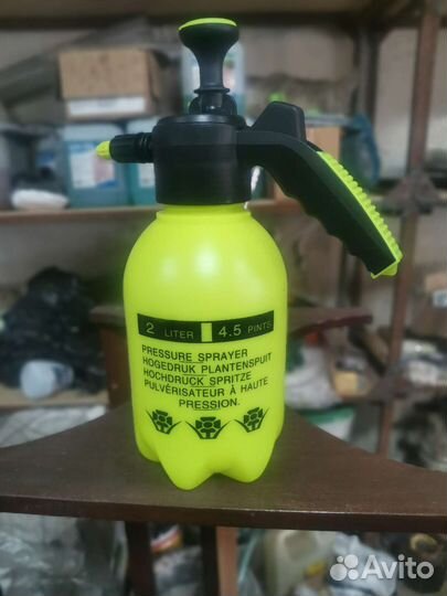 Опрыскиватель помповый 2 литра