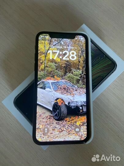 iPhone Xs, 64 ГБ