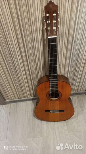 Классическая гитара yamaha c40