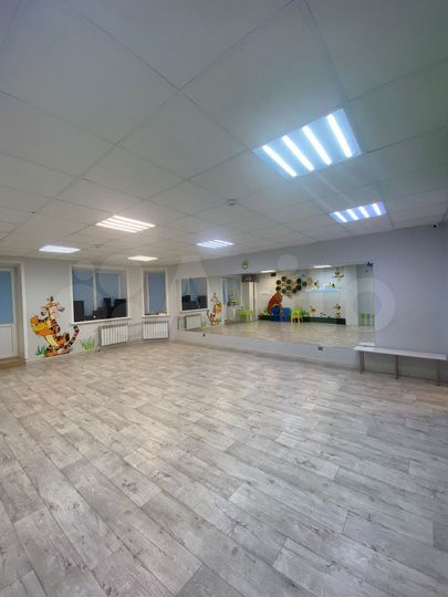 Помещения под детский центр