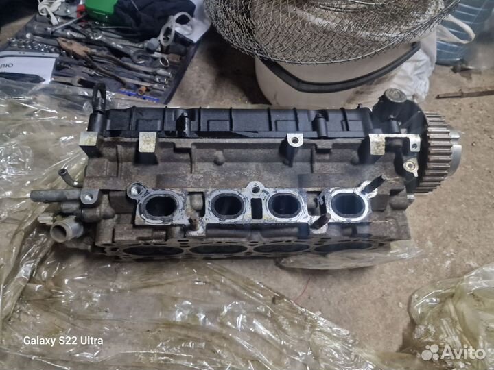 Головка блока цилиндров Форд 1,6л