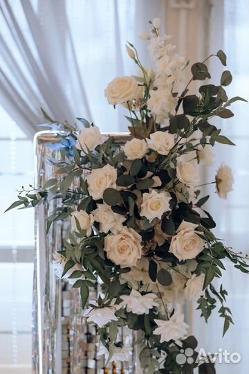 Аренда цветов / цветочных композиций