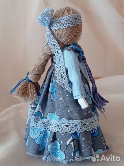 Народная кукла 
