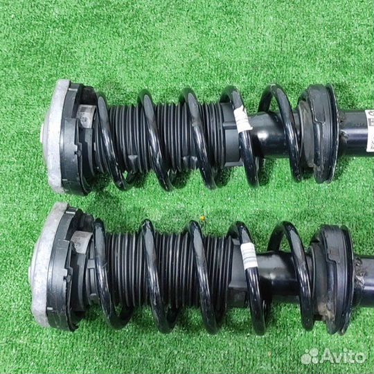 Амортизатор передний Bmw 5-Series G30 2017