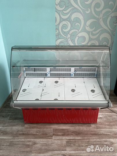 Холодильная витрина