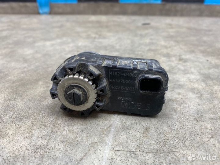 Корректор фар Kia Sorento XM FL 2.4 G4KE аt 2015