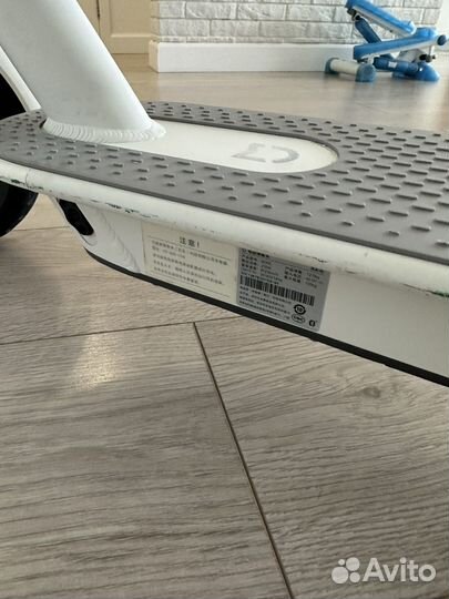 Электрический самокат xiaomi M365 Pro