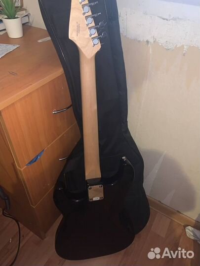 Fender squier MM stratocaster hard tail black