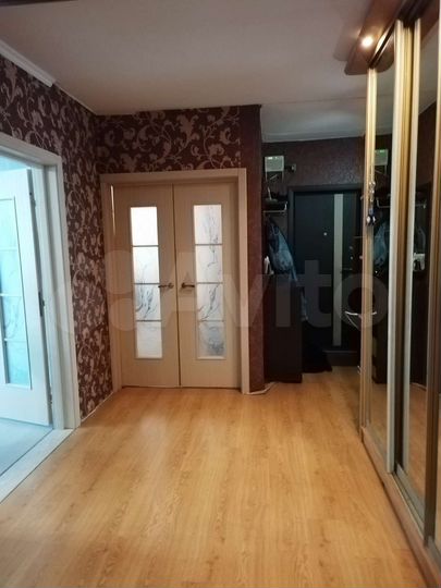 2-к. квартира, 72,1 м², 7/10 эт.