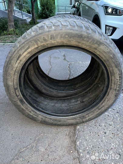 Nokian Tyres Hakkapeliitta 9 245/40 R18