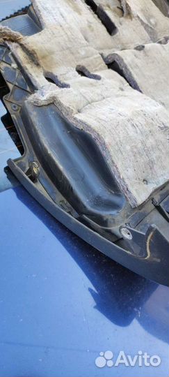 Нижняя накладка торпедо Ауди А4 Б5