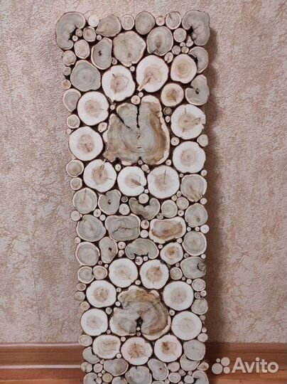 Панно из можжевельника