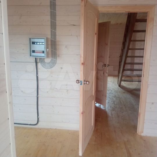 Дом 145 м² на участке 5 сот.