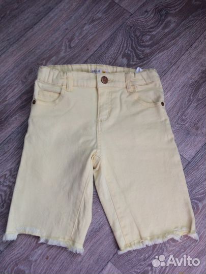 Бриджи, шорты для девочки Акула,Sela