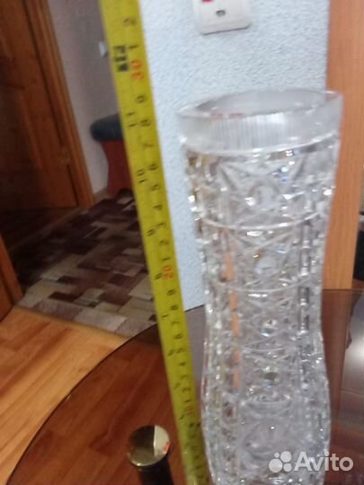 Хрустальная ваза под цветы