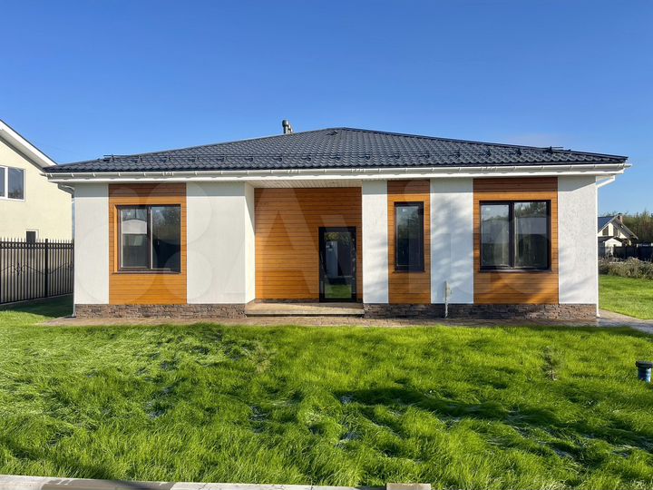 Дом 130,6 м² на участке 8,3 сот.