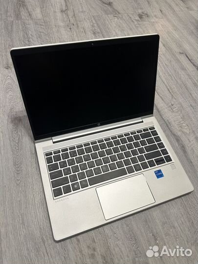 Ноутбук HP Probook 640 g8