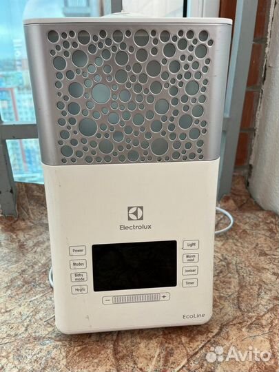 Ультразвуковой увлажнитель воздуха Electrolux