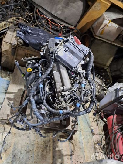 Двигатель 2zr 1.8 l