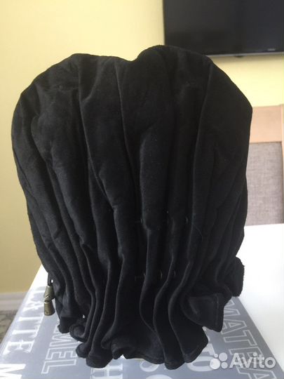 Дизайнерский головной убор