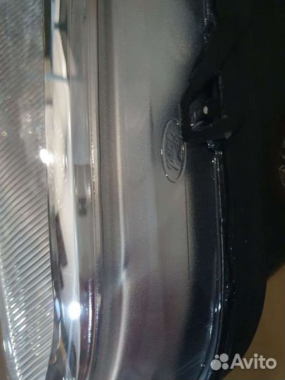 Фара правая Ford Connect