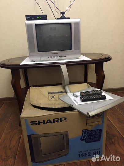 Телевизор Sharp 14Е2RU, 37см