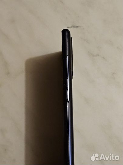 Samsung Galaxy S20, 12/128 ГБ