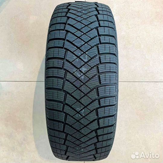 Pirelli Ice Zero FR 265/60 R18 114