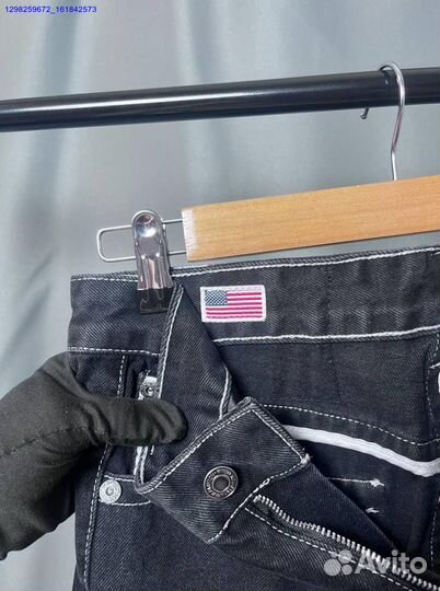 Штаны True Religion на руках (Арт.64181)