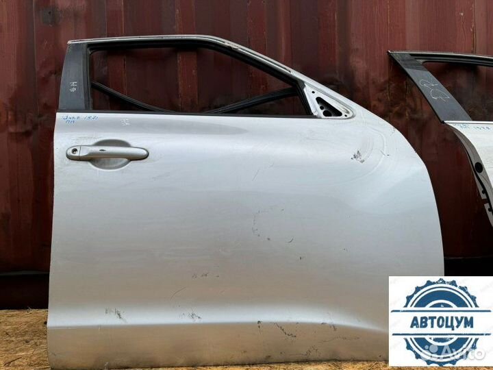 Nissan Juke дверь передняя правая