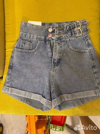 Джинсовые шорты на девочку