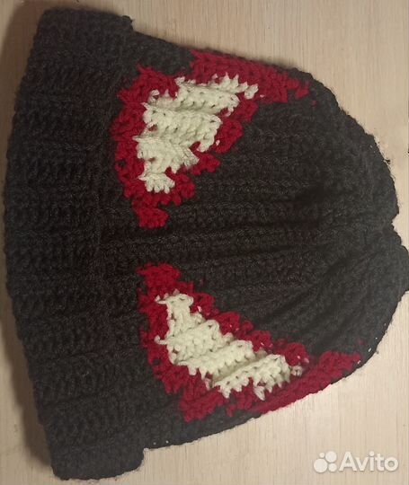 Вязаная шапка Человек-паук