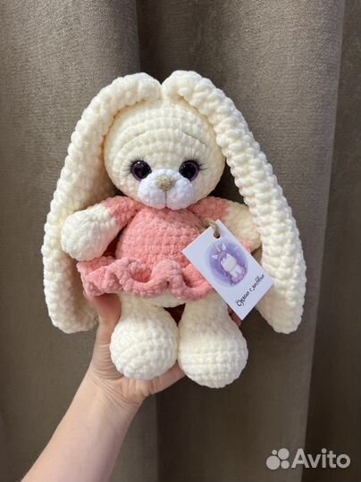 Кролики, зайчики вязаные