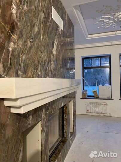 Камин из мрамора