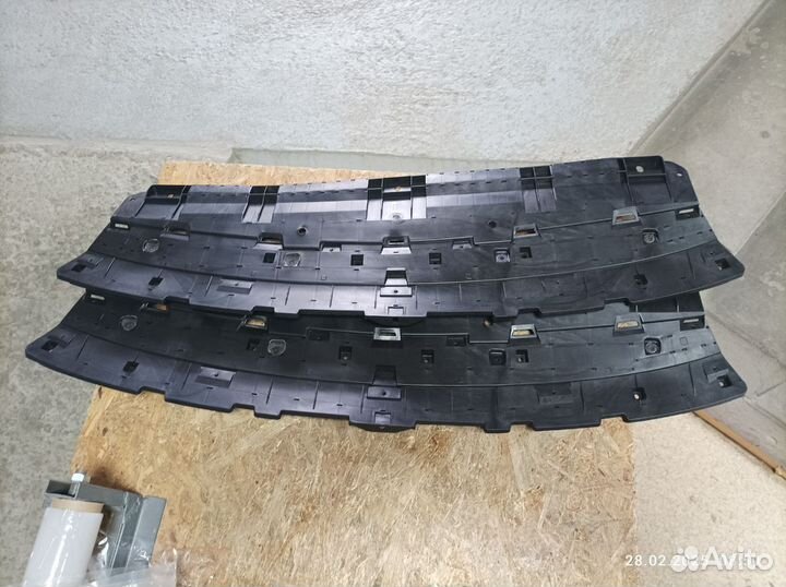 Кронштейн защиты пешеходов Omoda S5