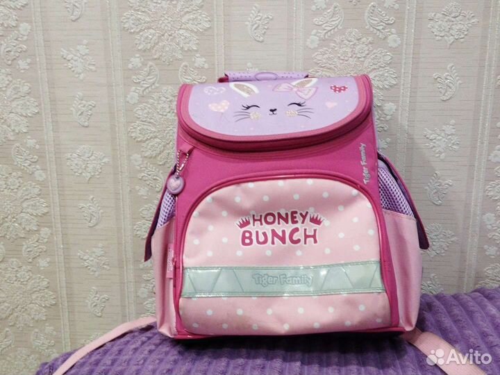 Рюкзак школьный для девочки новый