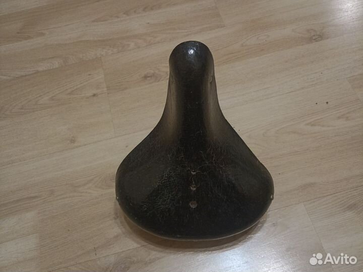 Сиденье кожа от советских велосипедов