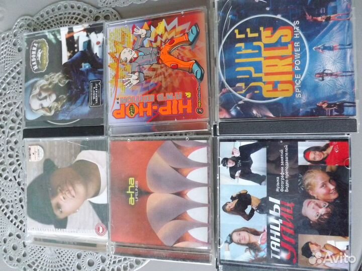 Компакт диски 40 шт с музыкой