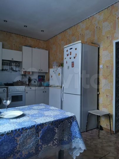 3-к. квартира, 80 м², 1/1 эт.