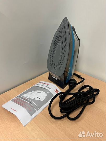 Утюг Парогенератор Morphy Richards 305003