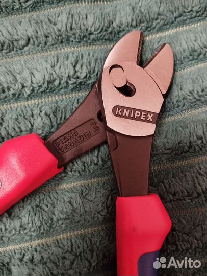 Бокорезы knipex KN-7372180F