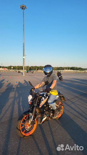 KTM Duke 200