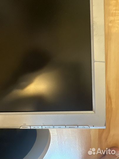 Монитор samsung 19 дюймов VGA