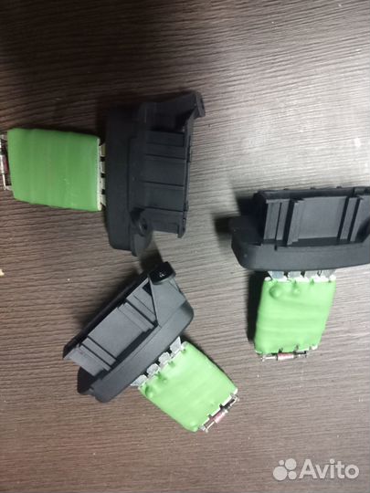 Резистор печки Вито 638