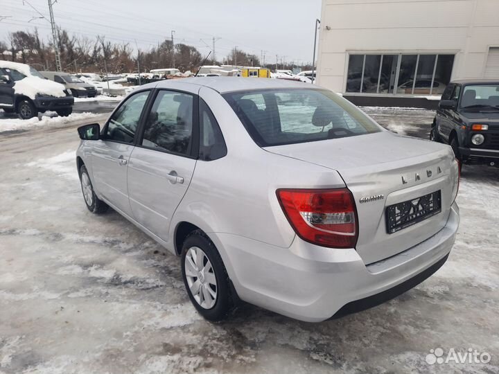 LADA Granta 1.6 МТ, 2023
