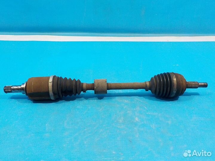 Привод колеса передний левый renault Duster 1 2010